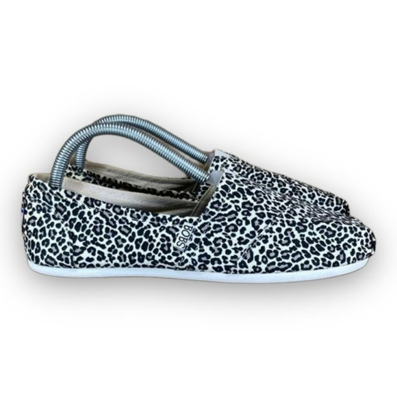 Skechers Shoes - Skechers Bobs Plush Espadrille Flats 113117 Slip On Shoes Cheetah Print Women 9